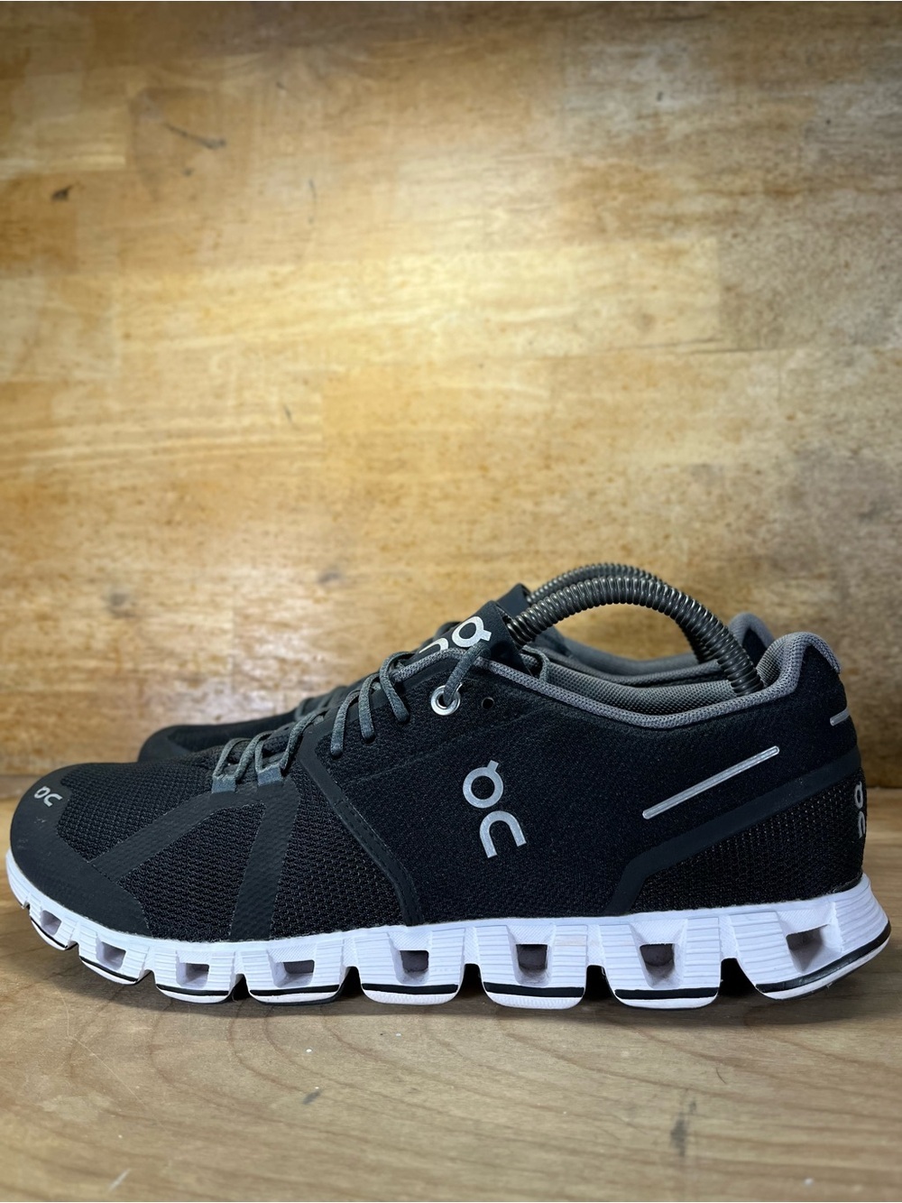 On Cloud 5 LIGHTWEIGHT REFLECTIVE Womens Size 10.5 Running Shoes Sneakers Black - Picture 4 of 12